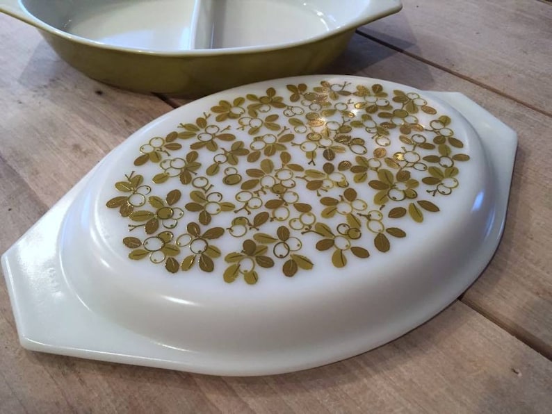Vintage Verde Pyrex Casserole Dish Green Olive Covered Dish Divided Vegetable Casserole Dish