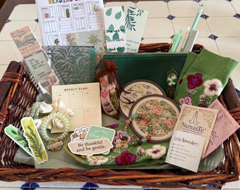 Cosy Reader Mystery Box for Book Lovers | Curated Bookish Gift Box