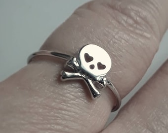 Sterling silver skull and crossbones ring, emo skeleton jewelry