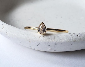 Gold vermeil cubic zirconia teardrop solitaire ring