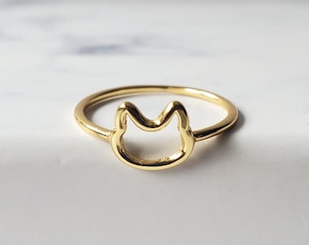 Gold vermeil cat ring, sterling silver pet lover jewelry