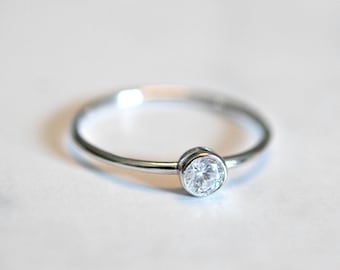 Cubic zirconia ring, sterling silver cz ring, stacking rings for women, round diamond ring, april birthstone, modern diamond solitaire