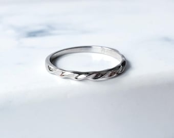 Sterling silver twist ring, stacking mobius band