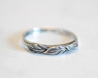 Sterlingzilveren ring met bladeren, minimalistische, op de natuur geïnspireerde sieraden