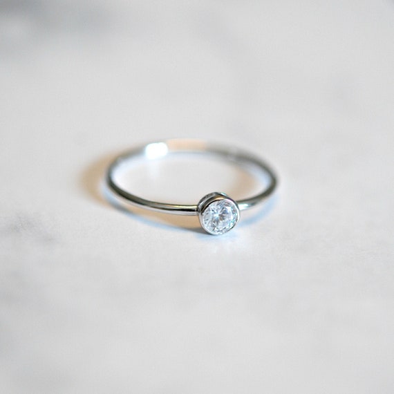 Cubic zirconia ring, sterling silver cz ring, stacking rings for women, round diamond ring, minimalist silver ring, modern diamond solitaire