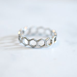 Sechseck Ring aus Sterling Silber, Modernes Geometrisches Band, Waben Schmuck