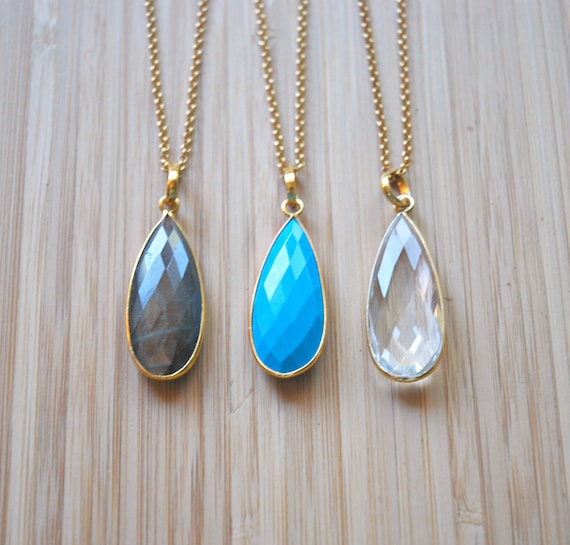 Gemstone teardrop pendant