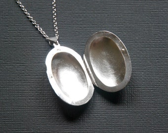 Engravable sterling silver oval locket necklace, personalized keepsake jewelry, engraved name, date, coordinates