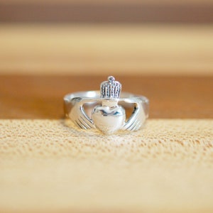 Sterling silver claddagh ring, rings for women, celtic ring, irish jewelry, heart and crown, love, friendship, loyalty, traditional claddagh image 3