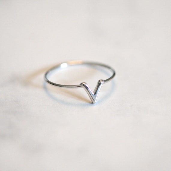 Sterling silver chevron ring