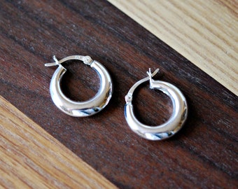 Sterling silver hoop earrings, puffy hoops, silver huggie hoops, modern hoops, minimalist hoops, huggie earrings, chunky silver earrings