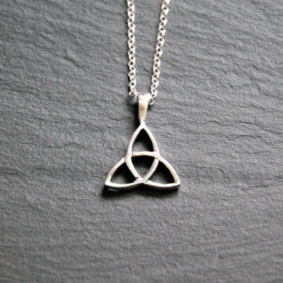 Sterling silver trinity knot necklace