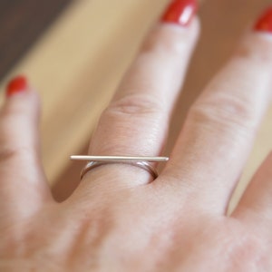Bague barre horizontale en argent sterling, bijoux géométriques minimalistes modernes image 4