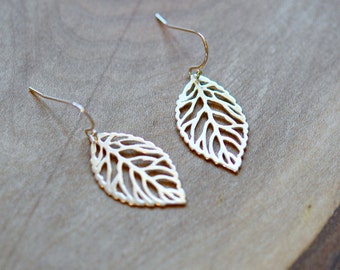 Boucles d'oreilles feuille en argent sterling, bijoux botaniques inspirés de la nature