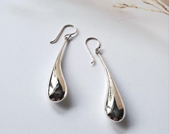 Sterling silver curved teardrop earrings