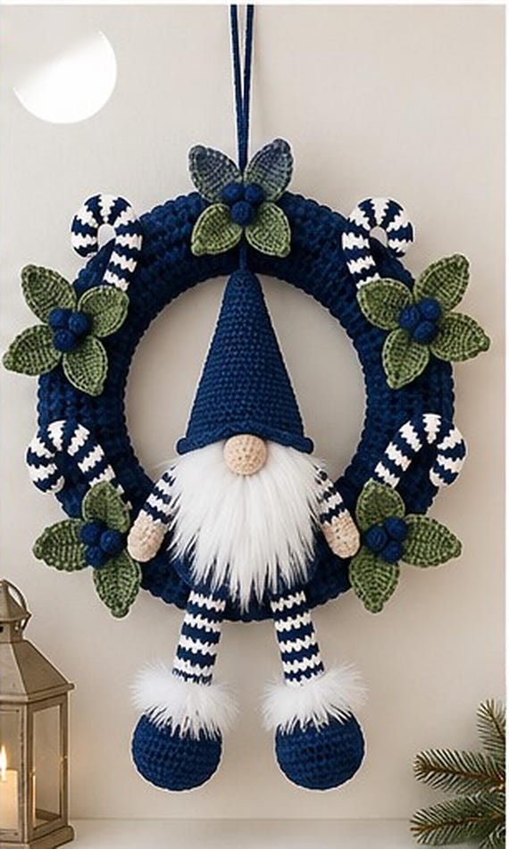 Christmas Gnome Wreath Crochet Pattern PDF | Scandinavian Tomte Door Wreath Beginner Friendly Holiday Decor | Instant Download |