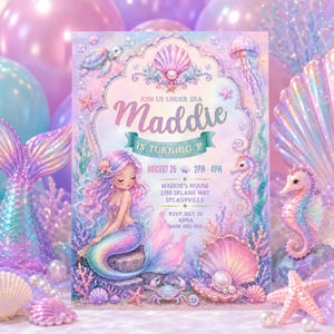 Puede incluir: Una tarjeta de invitación de cumpleaños rectangular con una sirena en tonos pastel con escamas iridiscentes, un caballito de mar, un cangrejo y conchas. El texto dice: JOIN US UNDER SEA Maddie IS TURNING 3! AUGUST 25 2PM-4PM MADDIE'S HOUSE 3355 SPLASH WAY SPLASHVILLE RSVP JULY 20 ANNA 0400 000 000.