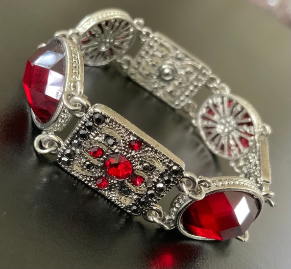 Glamorous 1940s 1950s Ruby Red and Marcasite Brac… - image 7