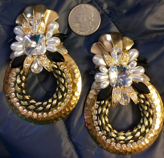 Wendy Gell Unsigned Clip Earrings Large Glam 80s … - image 2