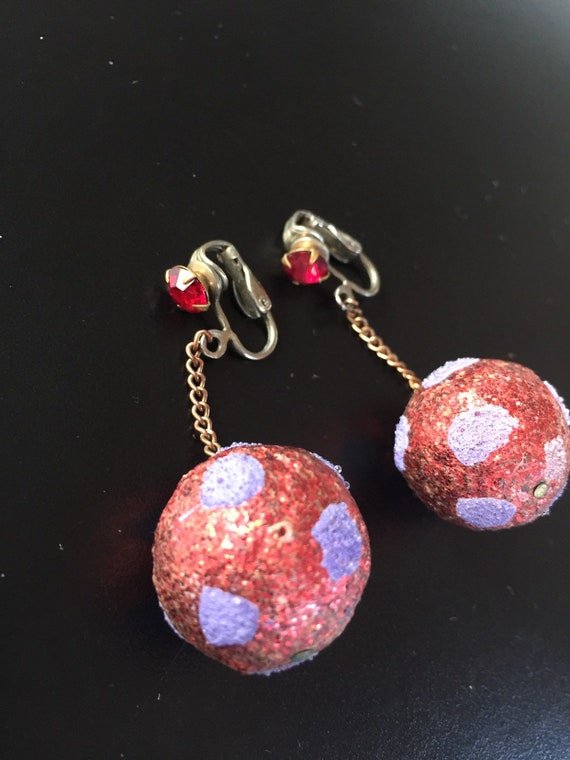 1960s Sparkle Polka Dot Bobble Earrings red and pu