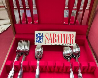 Sabatier SB10 Stainless Steel Flatware 30 Piece Set 18/10 Spotless