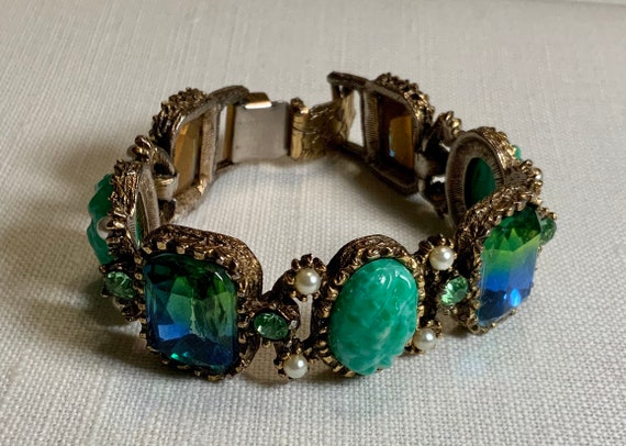 Glorious Vintage Rhinestone and Scarab Gold Tone … - image 1