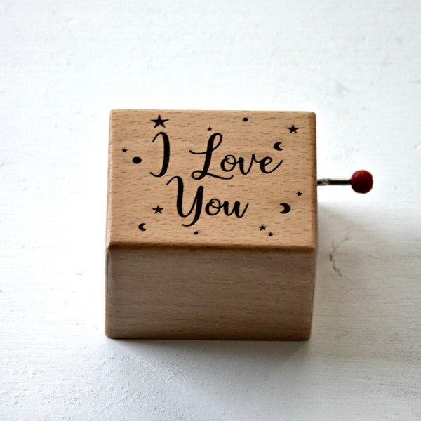 Engraved music box "I love you". Choose a song from the list. Hand cranked mechanism
