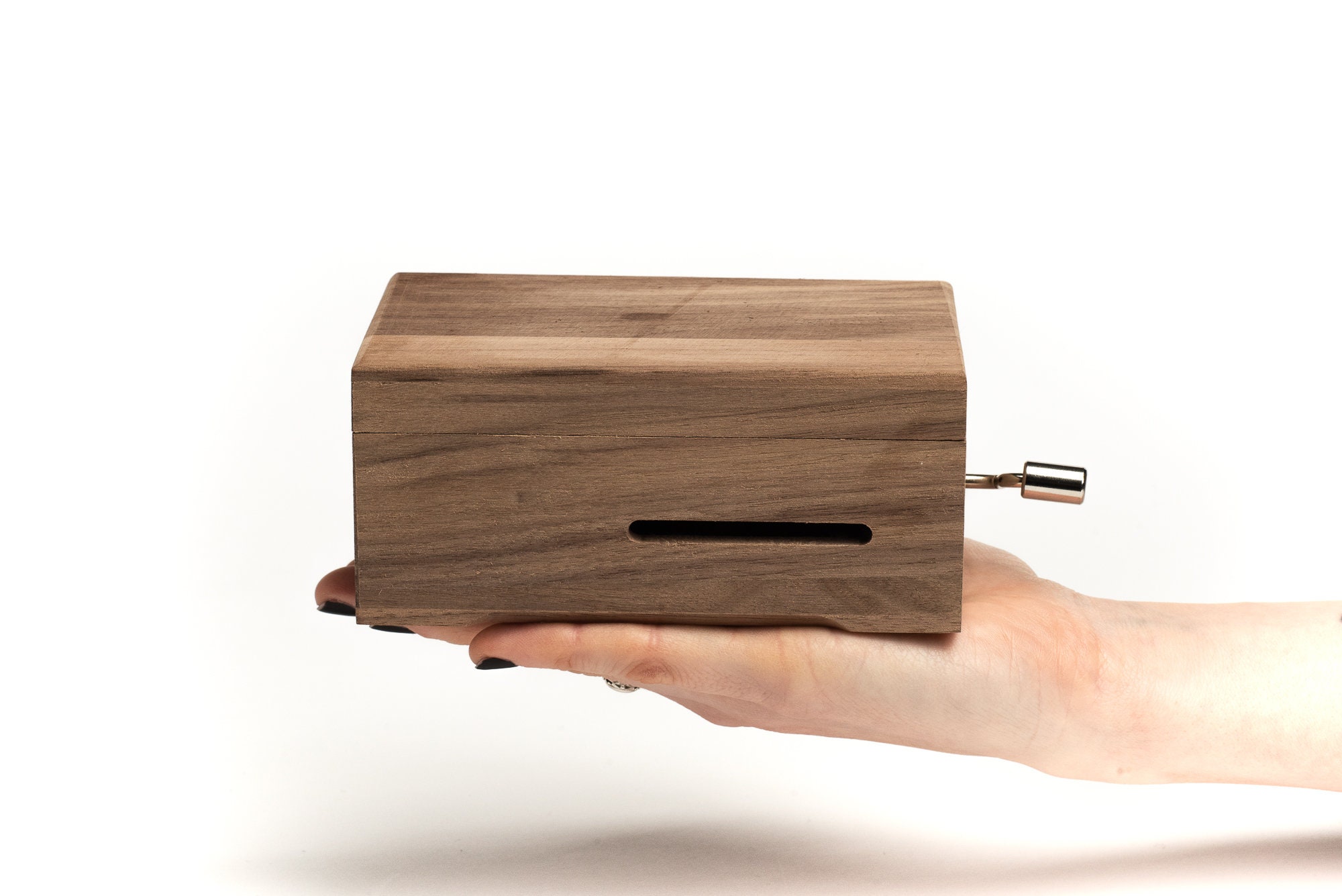 Caja de música personalizada: carga tus propias canciones con USB, espacio  de 15 canciones, caja musical exterior con acabado de madera mate con