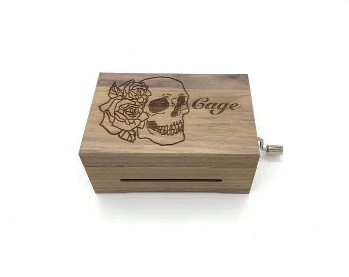 Custom song in a custom engraved music box. Create the perfect music gift. 30 notes music mechanism