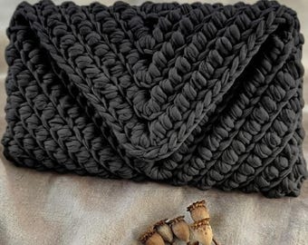 Crochet Clutch PDF, Modern Envelope Design Digital Download Tutorial