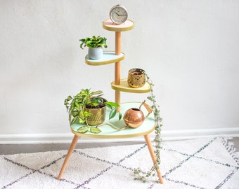 Pastel plant stand in 60s design with 4 tiers