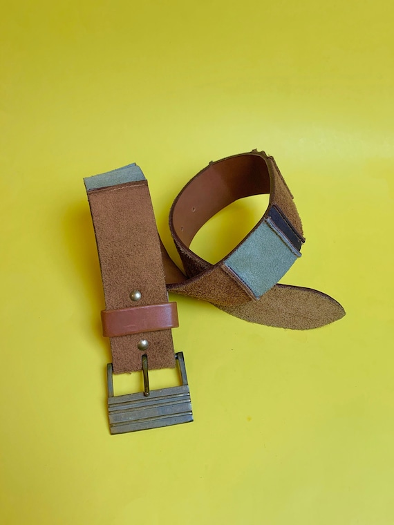 Vintage 1970s patchwork suede belt brass buckle s… - image 1