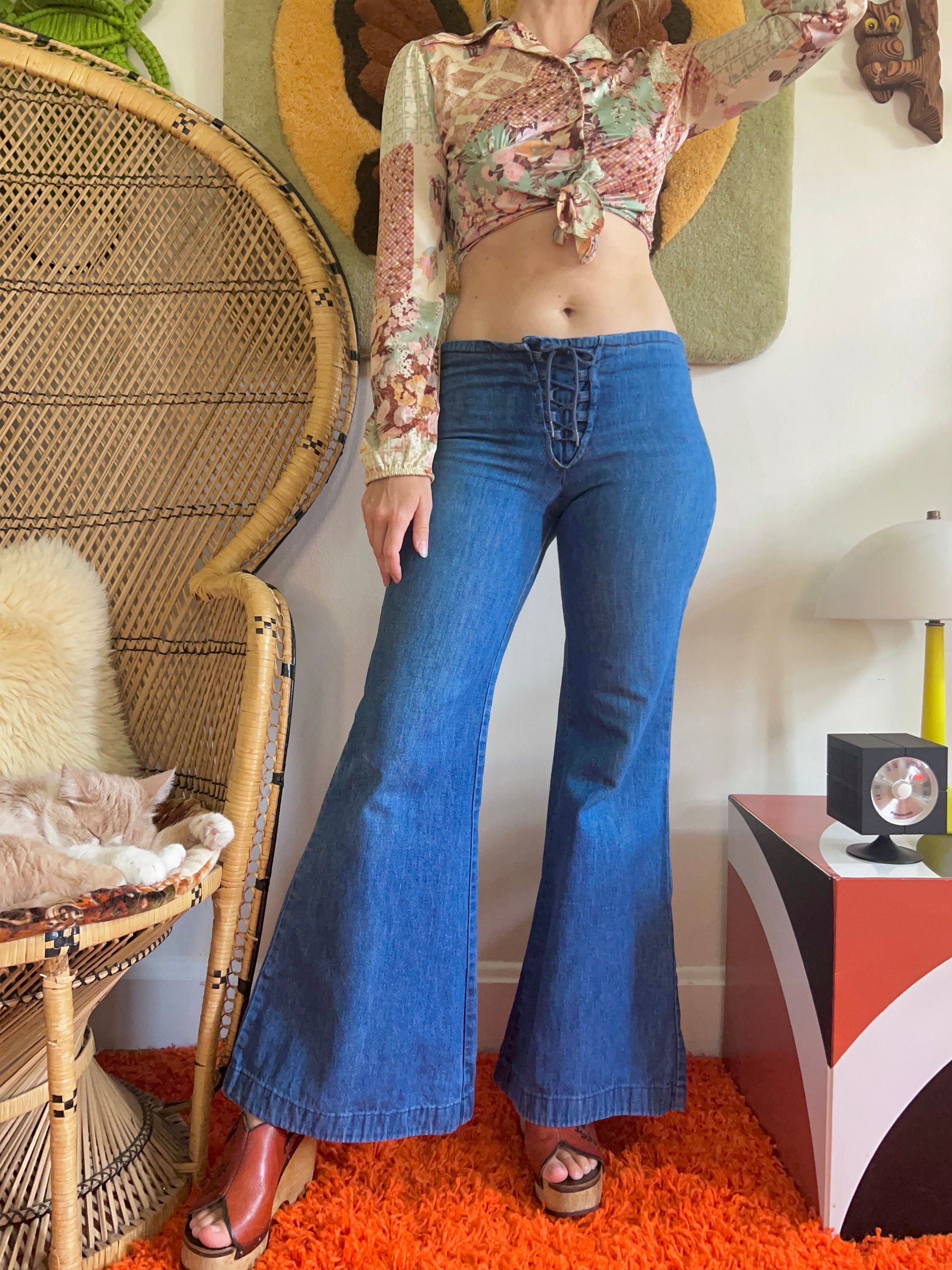 1970s lace up bell bottoms Chemin De Fer // XS - S // vintage 70s low rise  hip hugger hippie jeans double lace up flares