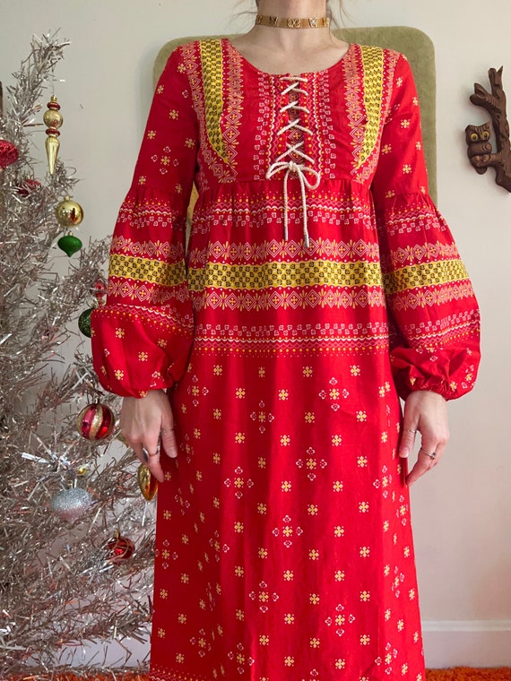 Lace-Up Balloon Sleeve Sweater Dress