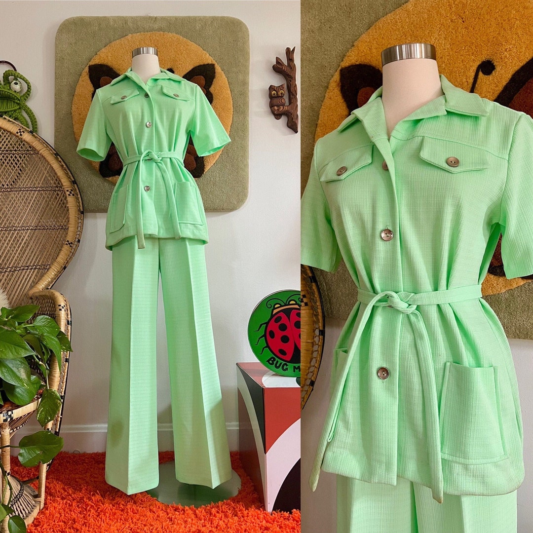 1970s Pastel Green Pantsuit Two Piece Matching Set // M L // Etsy