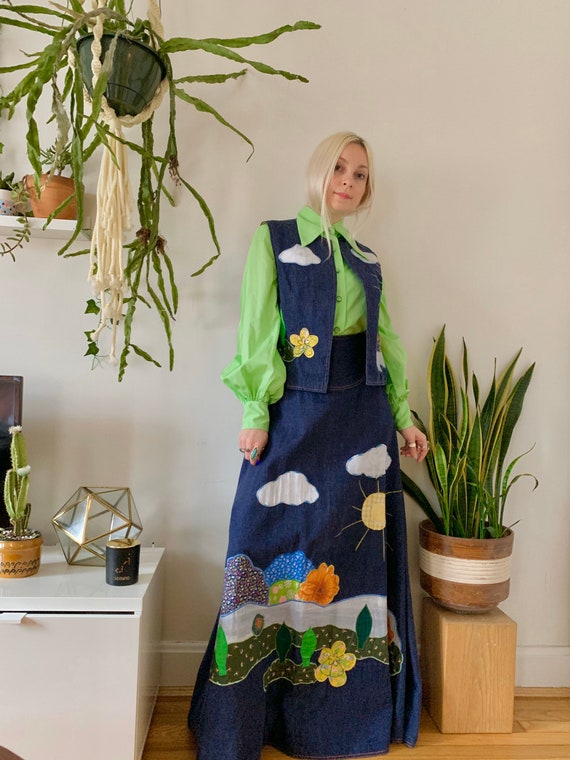 ICONIC 1970s denim + patchwork hippie skirt vest s