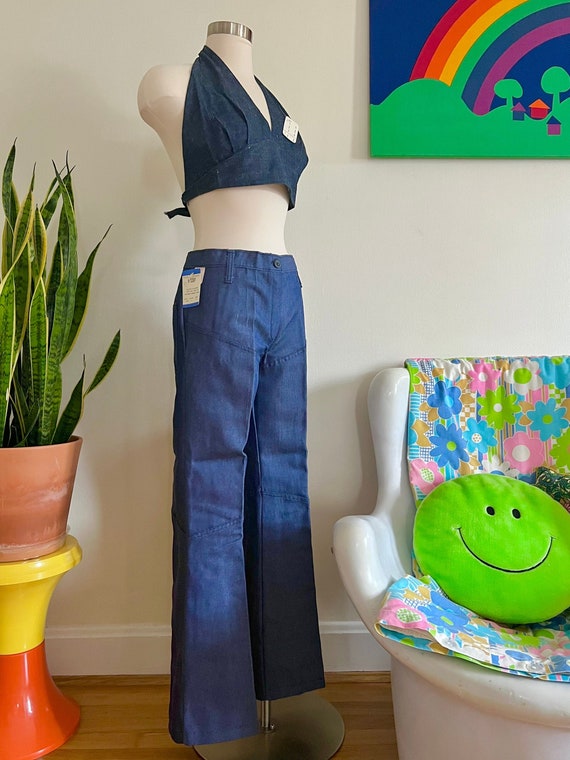 Deadstock 1970s dark wash flares // Small // retr… - image 3