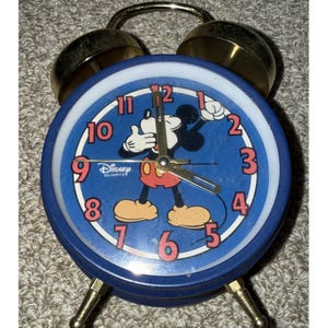 Vintage mickey mouse alarm clock - Etsy 日本