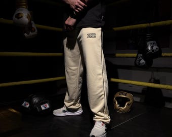 Ecru Relaxed Fit Sweatpants Men, Adjustable Hem Joggers, Boxing Apparel, Minimalist Streetwear, Fighter Track Pants, Urban Gym Bottoms