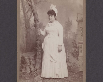 Cabinet Card of a Well-Dressed Woman in White ~ Great Backdrop