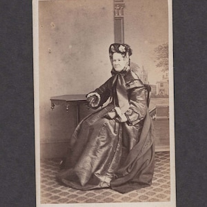 Early CDV of a Beautifully Dressed Woman ~ Bad Backdrop Placement