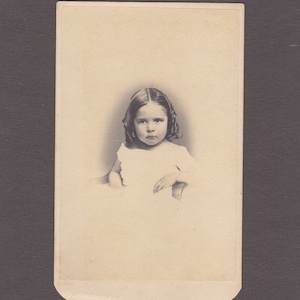 Portrait CDV of a Beautiful Little Girl