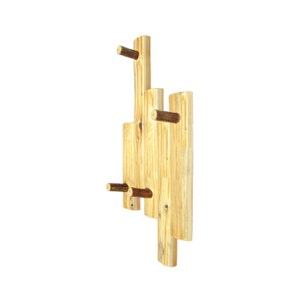 Rustic Northern White Cedar Wall Coat Rack with 4 Pegs