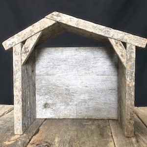 Hohe Krippenkrippe Holzkrippe, Krippenstall