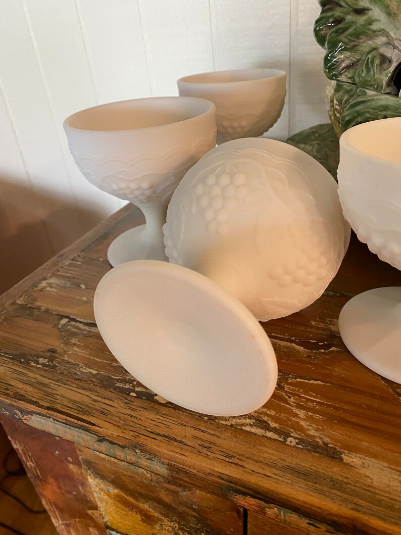 Vintage Milk Glass Dessert Dishes Set of 5 Etsy