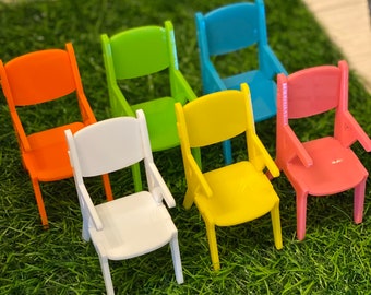 Miniature Lawn Chair ~ Dollhouse Lawn Chair ~ Miniature Beach Chair ~ Acrylic Chair