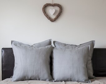 Throw pillows Linen cloth napkins Throw pillows Linen cloth napkins