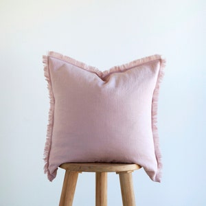 Linen pillowcase with fringe, Softened linen pillow cover with hidden zipper closure, decorative pillow, pink pillow zdjęcie 3