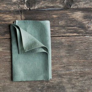 Multi color set of napkins, Cloth linen napkin set of burnt orange green and violet, classic size 18x18 inch image 7