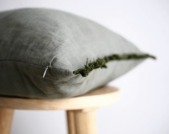 DECORATIVE pillows